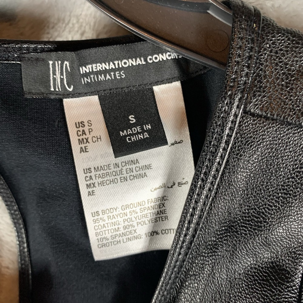 INC Women's Bodysuit Small Faux Leather Black Crew Neck Keyhole Back Rockabilly - Picture 5 of 8